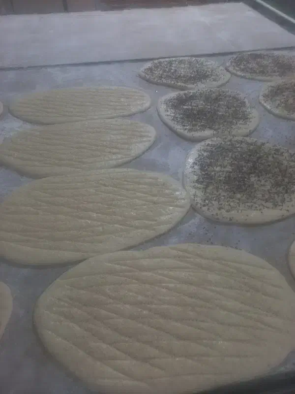 نان وای کره ای|استخدام خدمات فروشگاه و رستوران|ارومیه, |دیوار