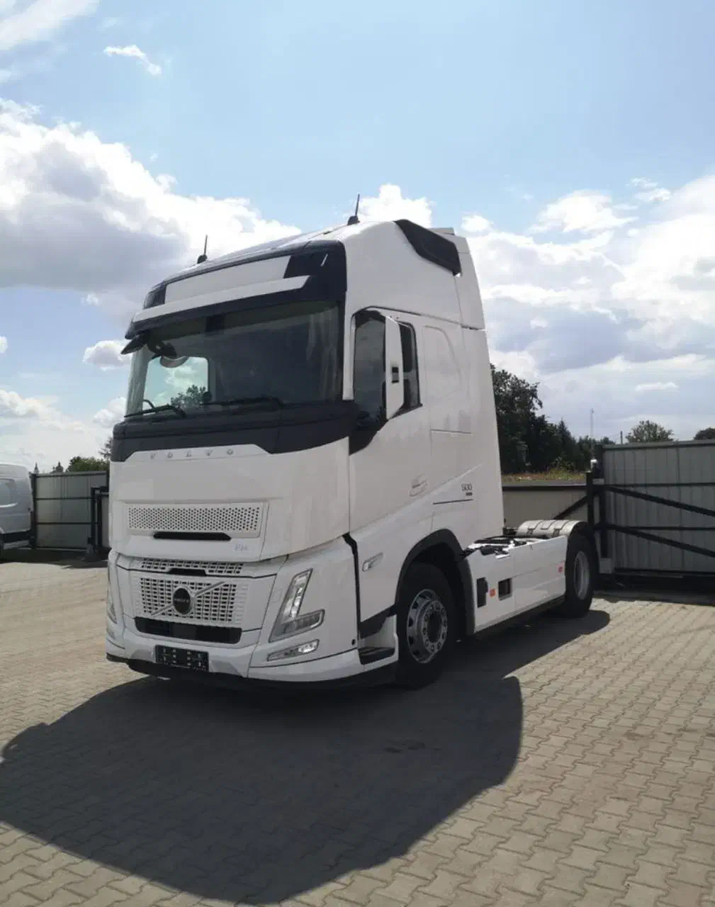 کشنده وارداتی|خودرو سنگین|بازرگان, |دیوار