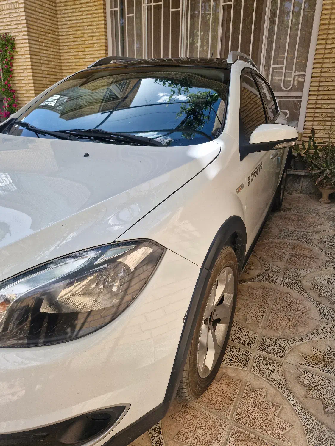 برلیانس موتور بزرگ سقف مشکی 1650اتومات|خودرو سواری و وانت|آباده, |دیوار