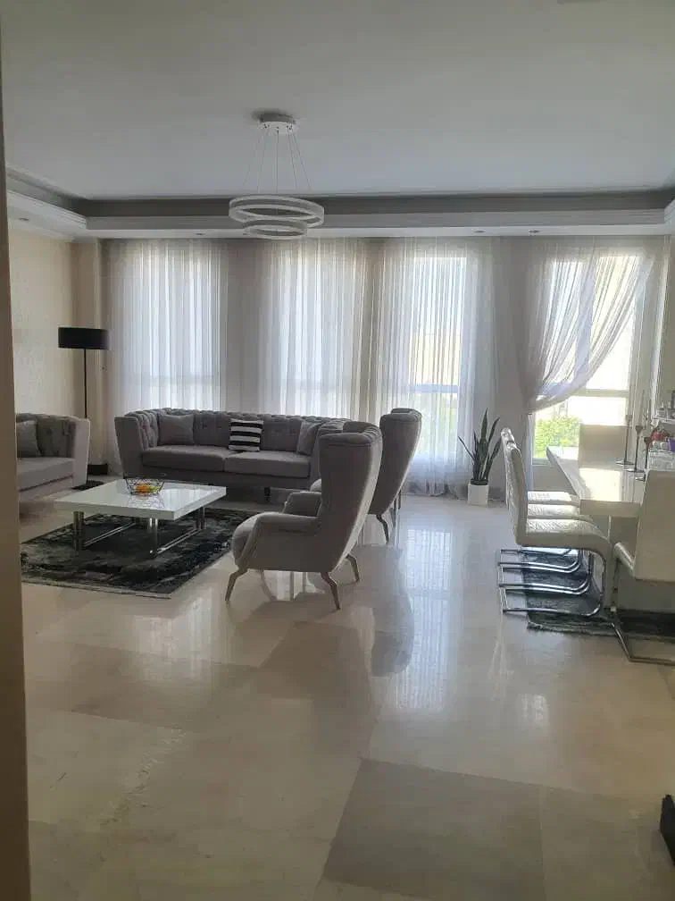 ۱۲۰ متر دو خواب  ساقدوش  نوساز  top location