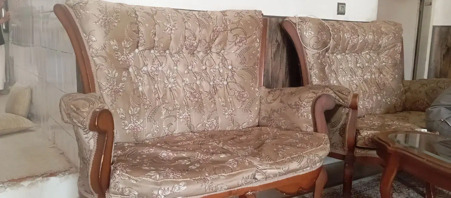 مبل سلتنطی ۹نفره|مبلمان خانگی و میز عسلی|نیشابور, بنیاد شهید|دیوار