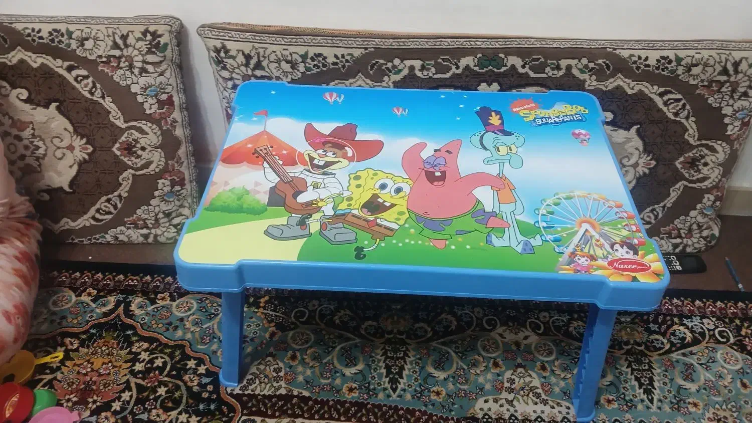 میز تحریر تاشو و صندلی|میز تحریر و کامپیوتر|لاهیجان, گلستان|دیوار