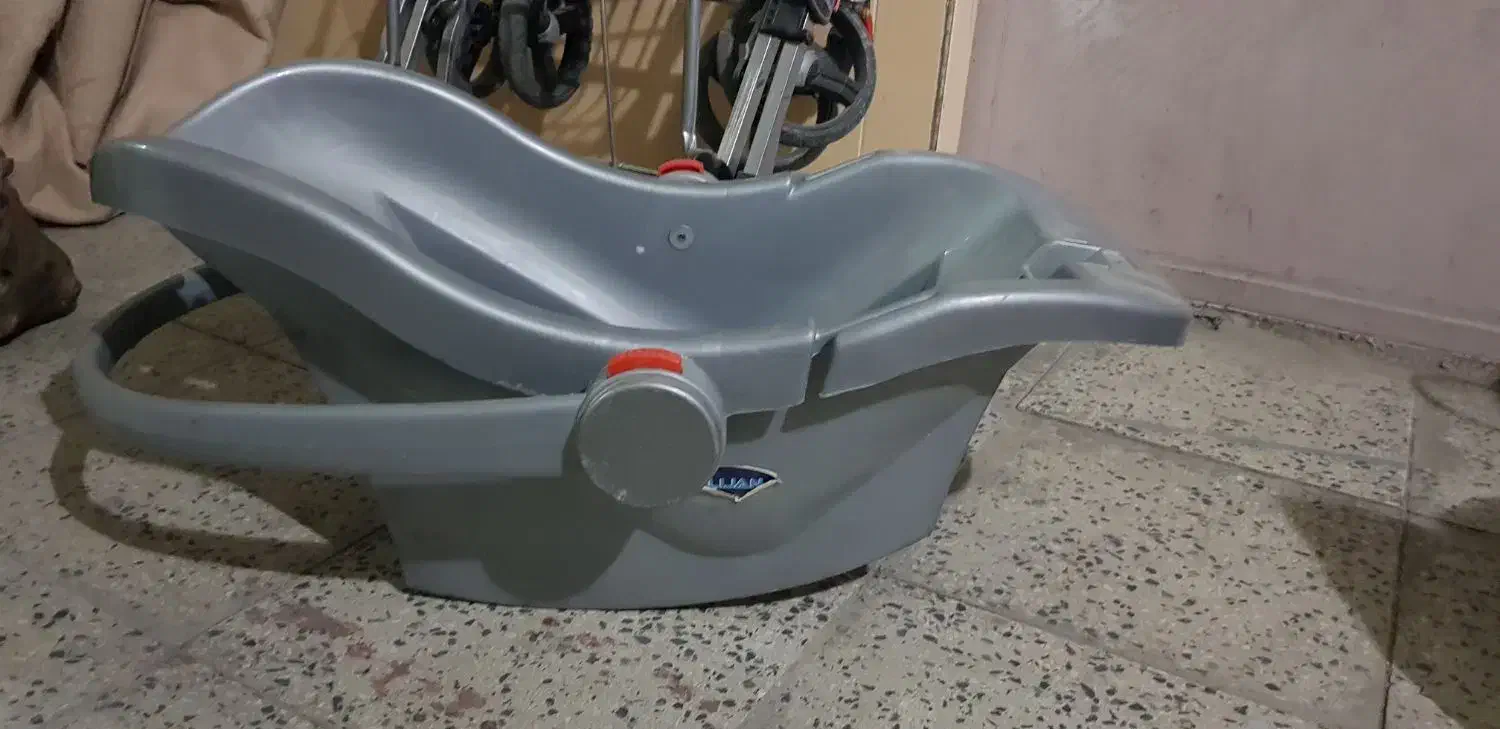 کالسکه و کریر|کالسکه و لوازم جانبی|محمدیه-قزوین, |دیوار