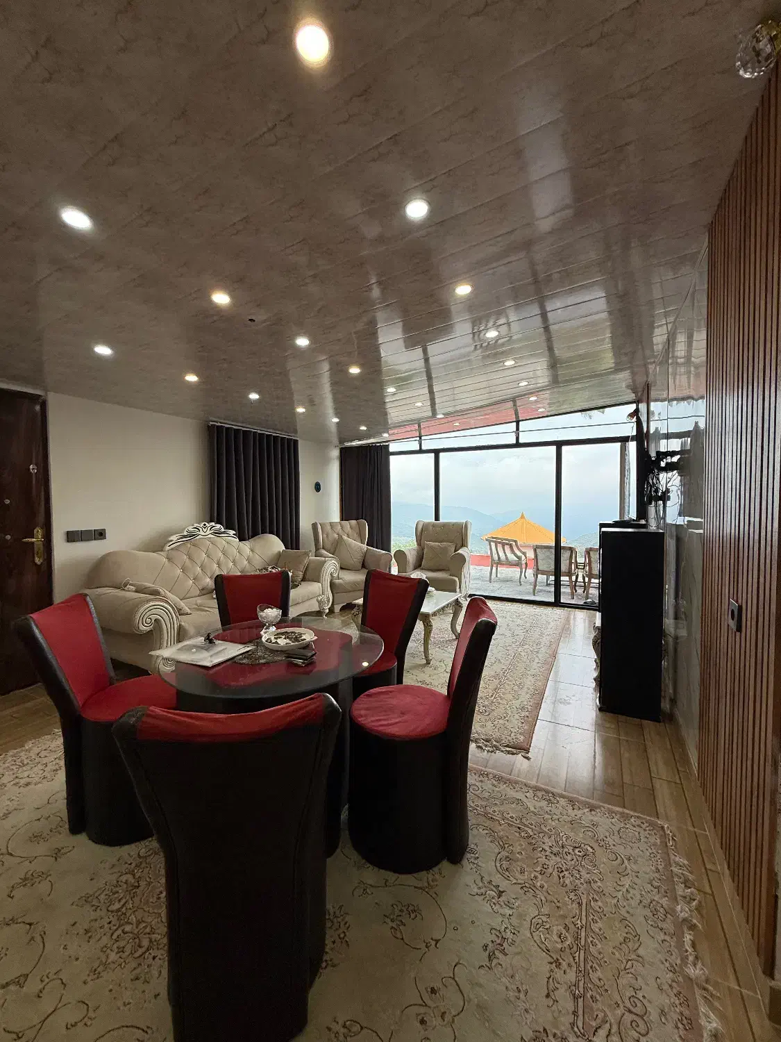 اجاره ویلا گردنه حیران|اجارهٔ کوتاهمدت ویلا و باغ|اردبیل, |دیوار