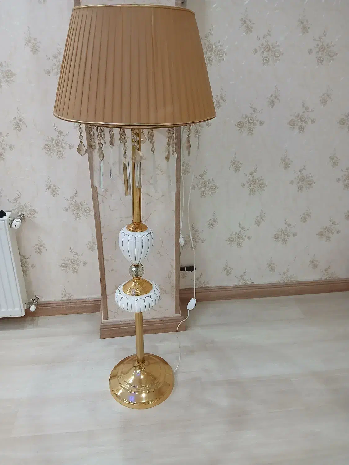 کنارسالنی|چراغ خواب و آباژور|اردبیل, |دیوار