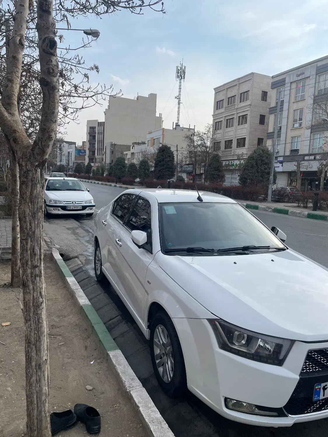 دنا پلاس دنده ۹۹|خودرو سواری و وانت|مشهد, چهارچشمه|دیوار