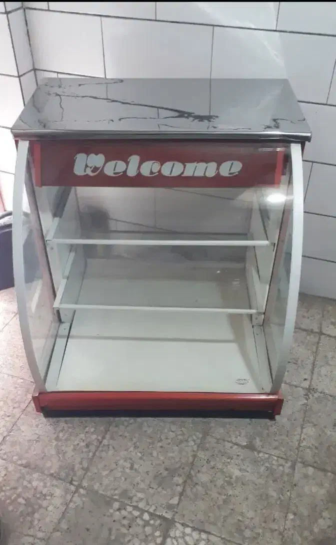 ویترین زیر ترازویی تمیز|فروشگاه و مغازه|اراک, |دیوار