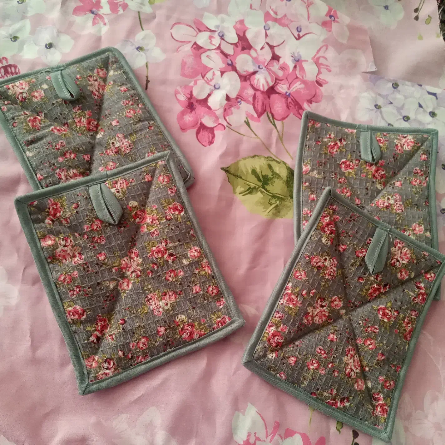 دستگیره|سفره، حوله، دستمال آشپزخانه|بیرجند, |دیوار