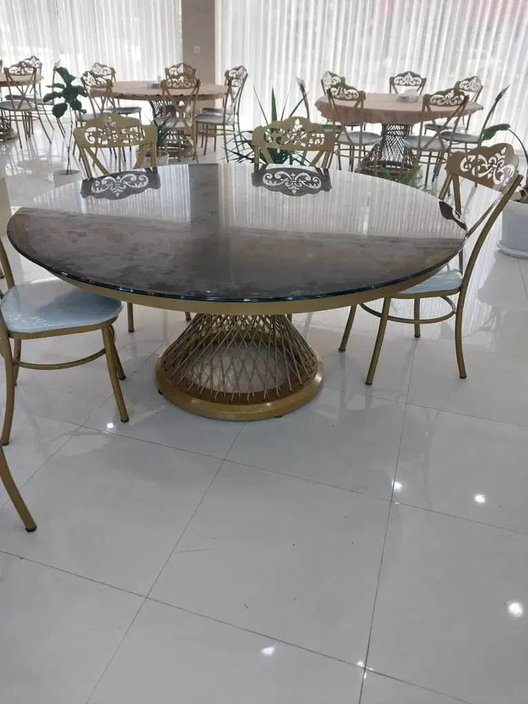 میز حصیری رنگ کوره|کافی‌شاپ و رستوران|گوراب زرمیخ, |دیوار