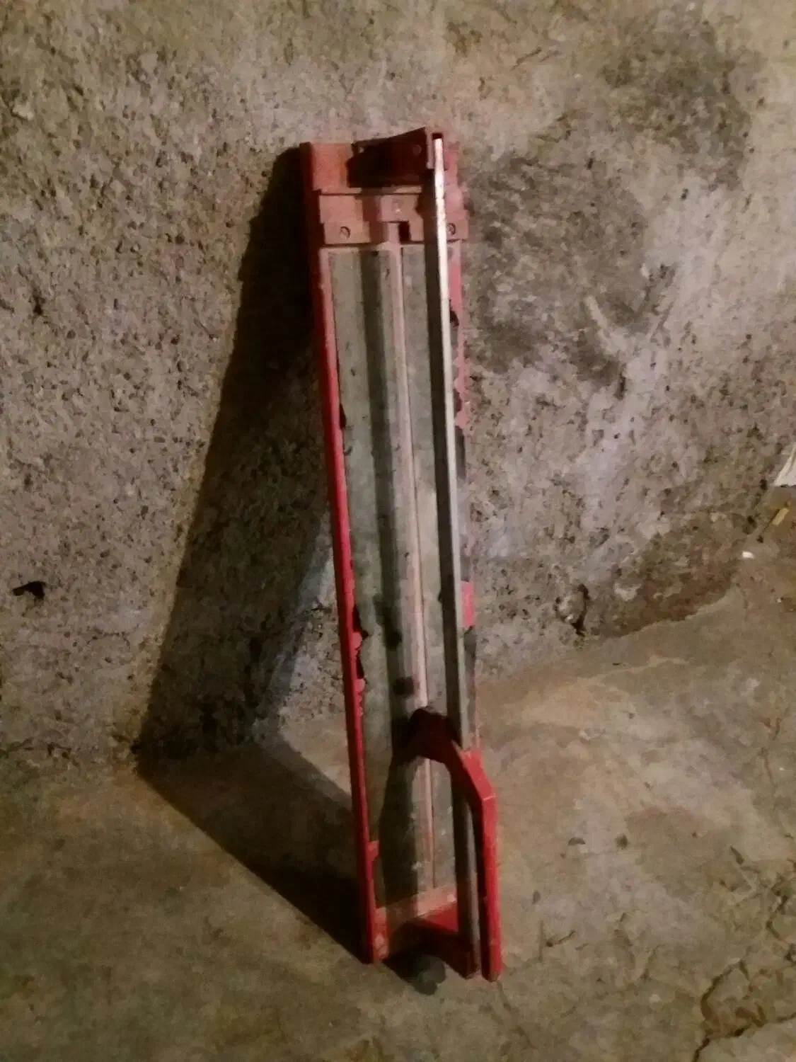 کاشی بر|ابزارآلات|مشگین شهر, |دیوار