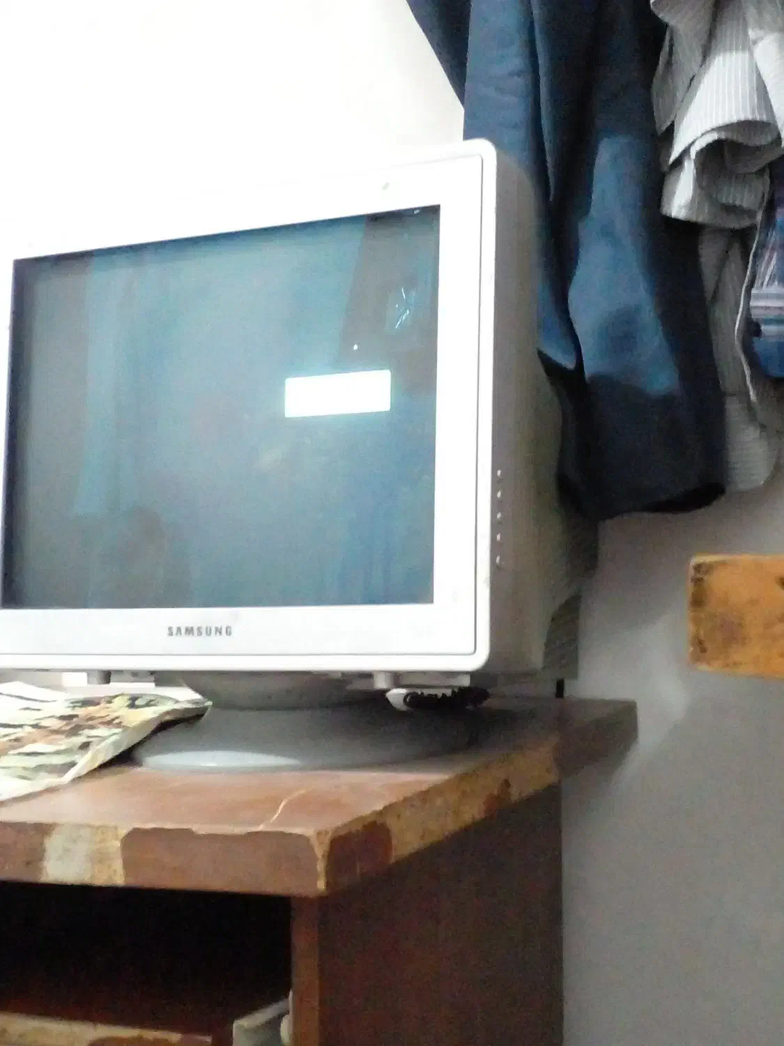 یک عدد کامپیتوروندوز ۷|رایانه رومیزی|ایلخچی, |دیوار