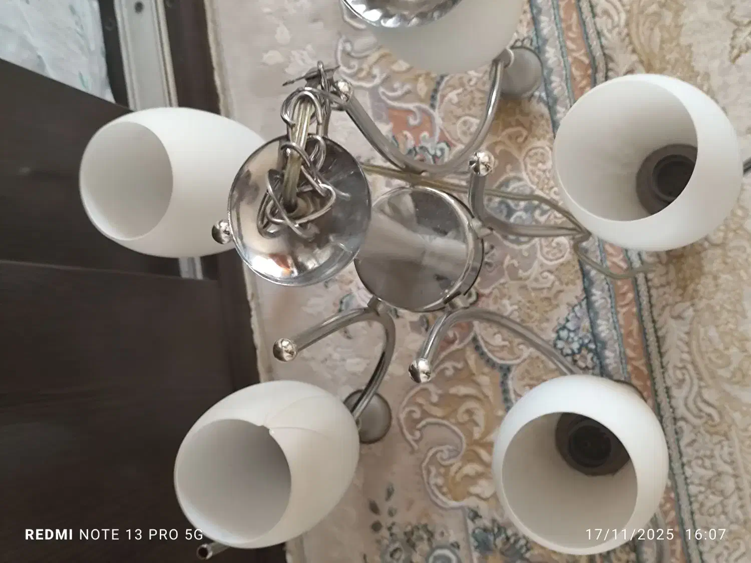 لوستر|لوستر و چراغ آویز|شاهینشهر, شهرک ردانی پور|دیوار