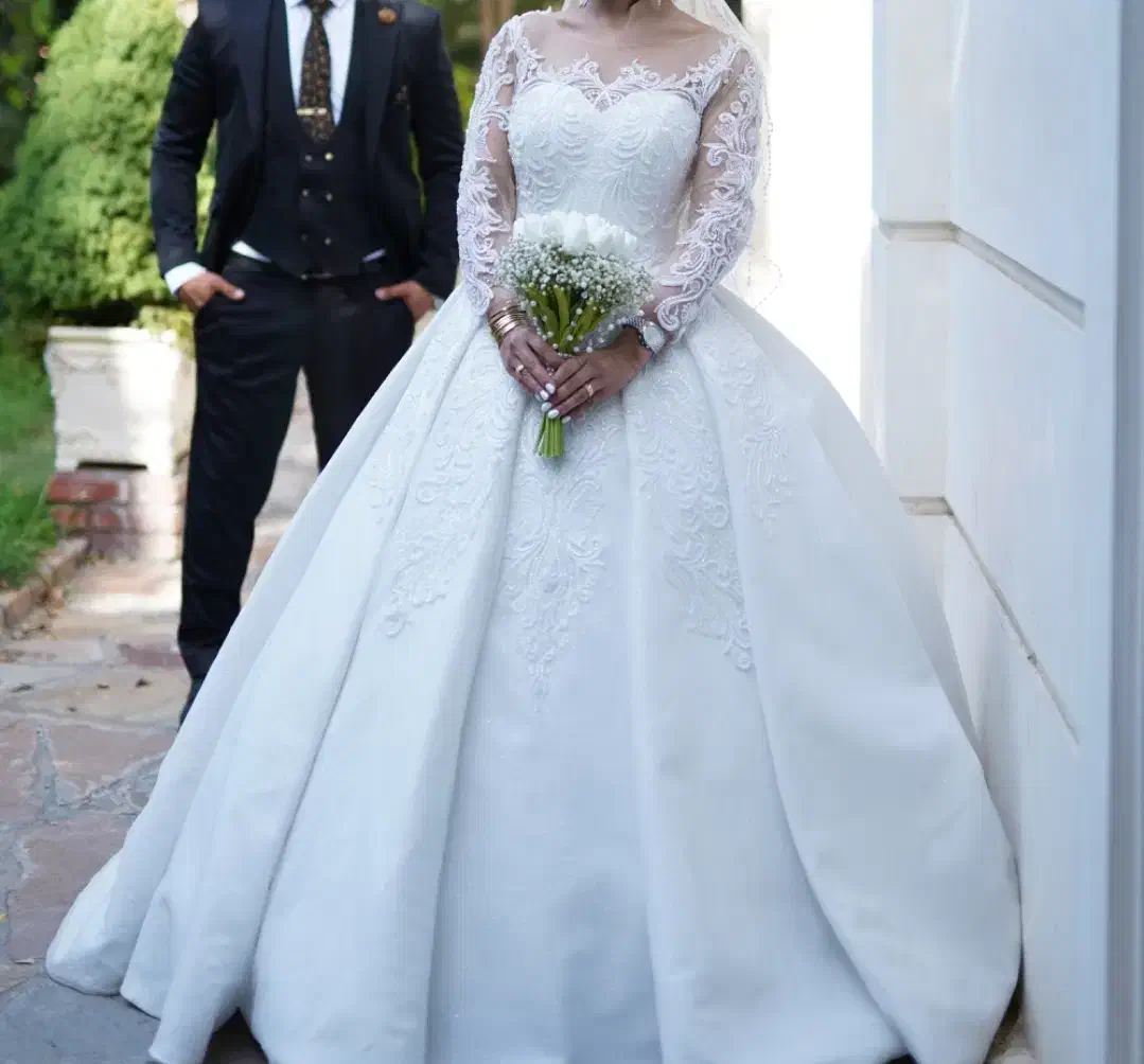 لباس عروس ارزون|لباس|رباطکریم, رباطکریم|دیوار