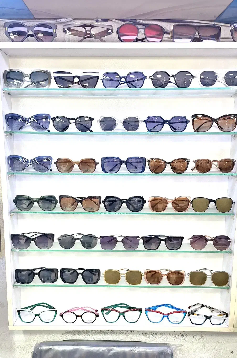 عینک طبی وارداتی خاص کد ۹۴۰|زیورآلات و اکسسوری|تهران, تهرانپارس غربی|دیوار