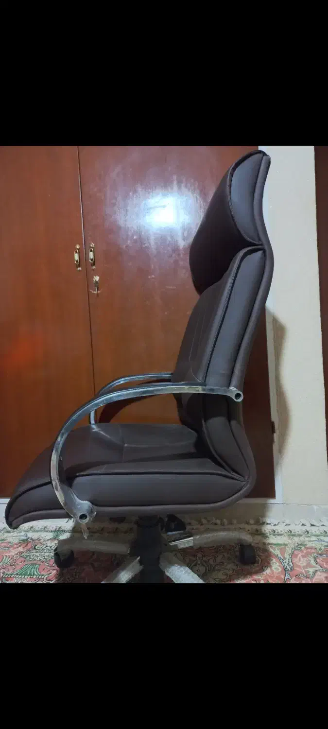 صندلی|مبلمان اداری|اراک, |دیوار