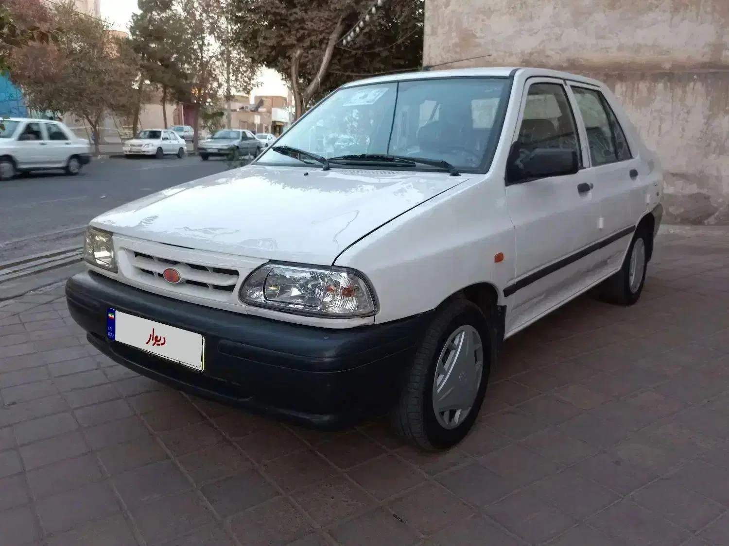 ۹۷بیرنگ/بی ترک/کم کار|خودرو سواری و وانت|کاشان, سه راه پرورشگاه|دیوار