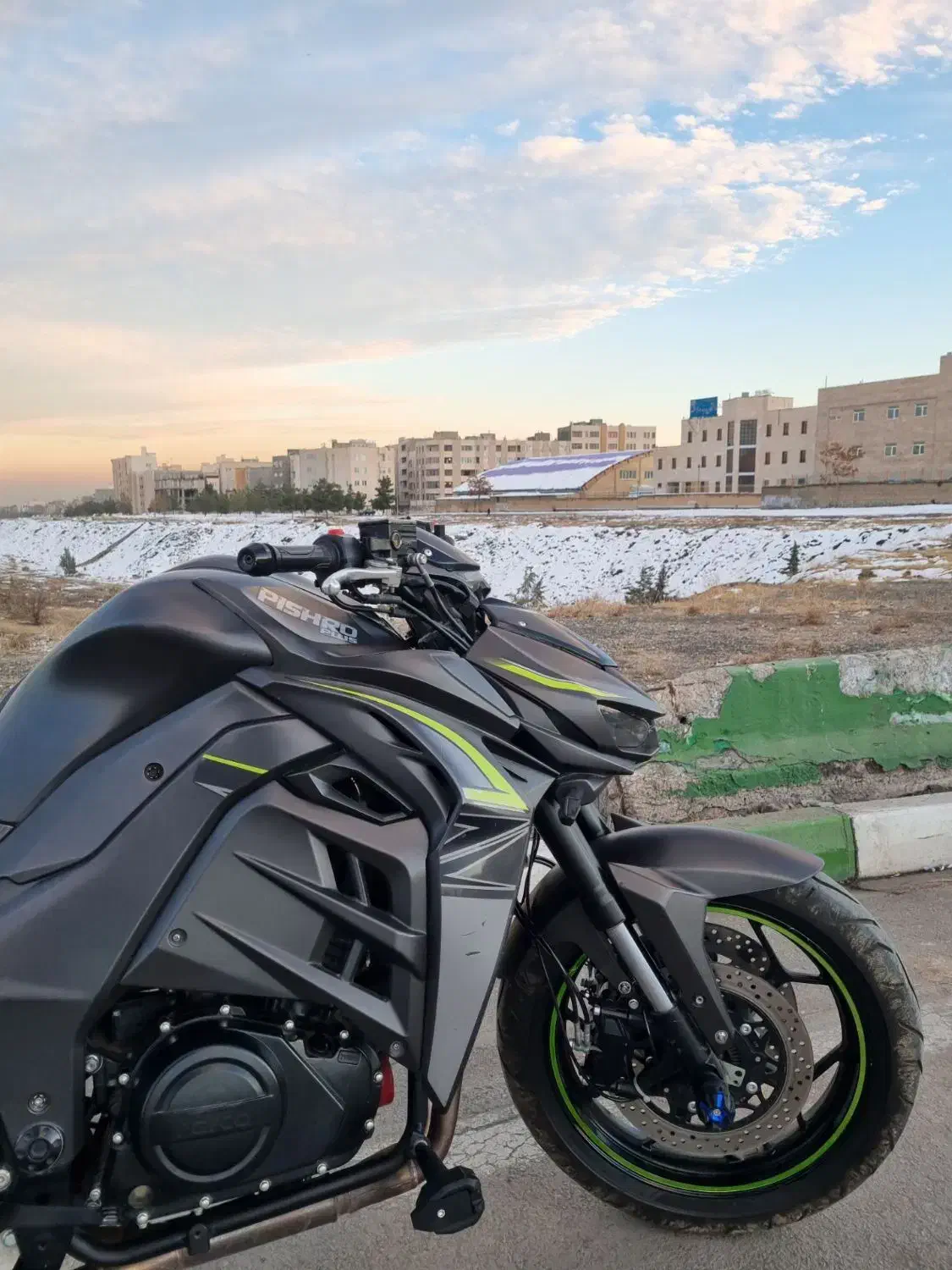 پیشرو پلاس ،  های‌پرو ، z1000 ، طرح|موتورسیکلت|مشهد, تربیت (صدف)|دیوار