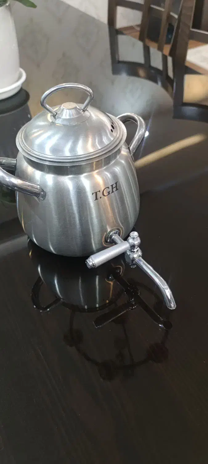 تعدادی لوازم آشپزخانه ، قاشق و چنگال ، کتری|ظروف سرو و پذیرایی|تهران, شهرک دانشگاه شریف|دیوار