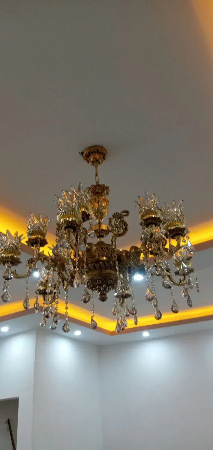 لوستر درخشان|لوستر و چراغ آویز|سبزوار, طبرسی (جعفرآباد)|دیوار