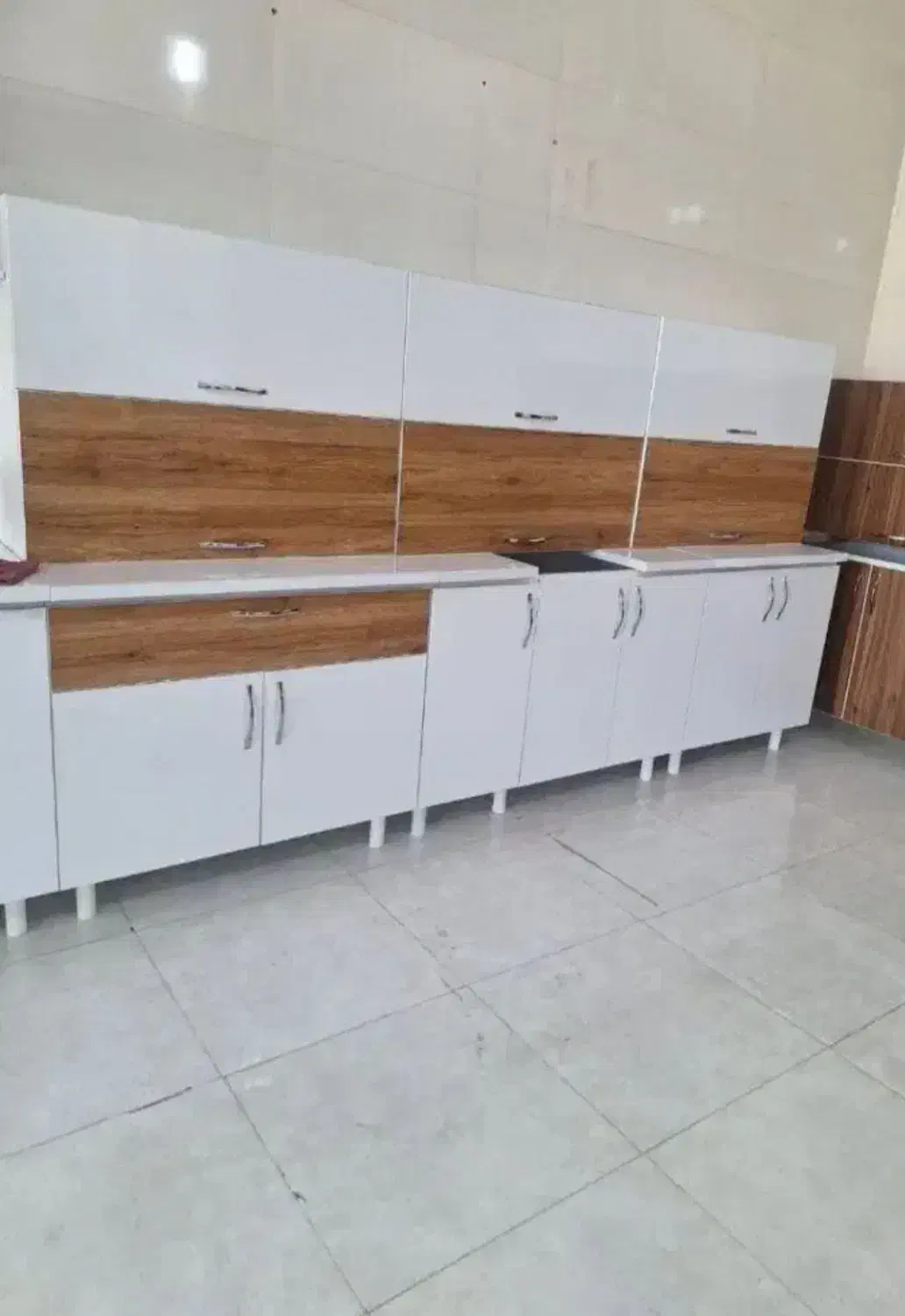 درب تولیدی ساخت نصب کابینت پیش ساخته سفارش نماکد۹4|مصالح و تجهیزات ساختمان|شیراز, کوشک میدان|دیوار