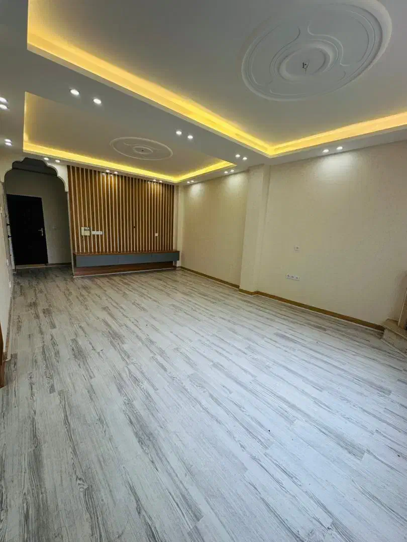 واحد۹۳متری نزدیک استخر گلستان|فروش آپارتمان|لاهیجان, گلستان|دیوار