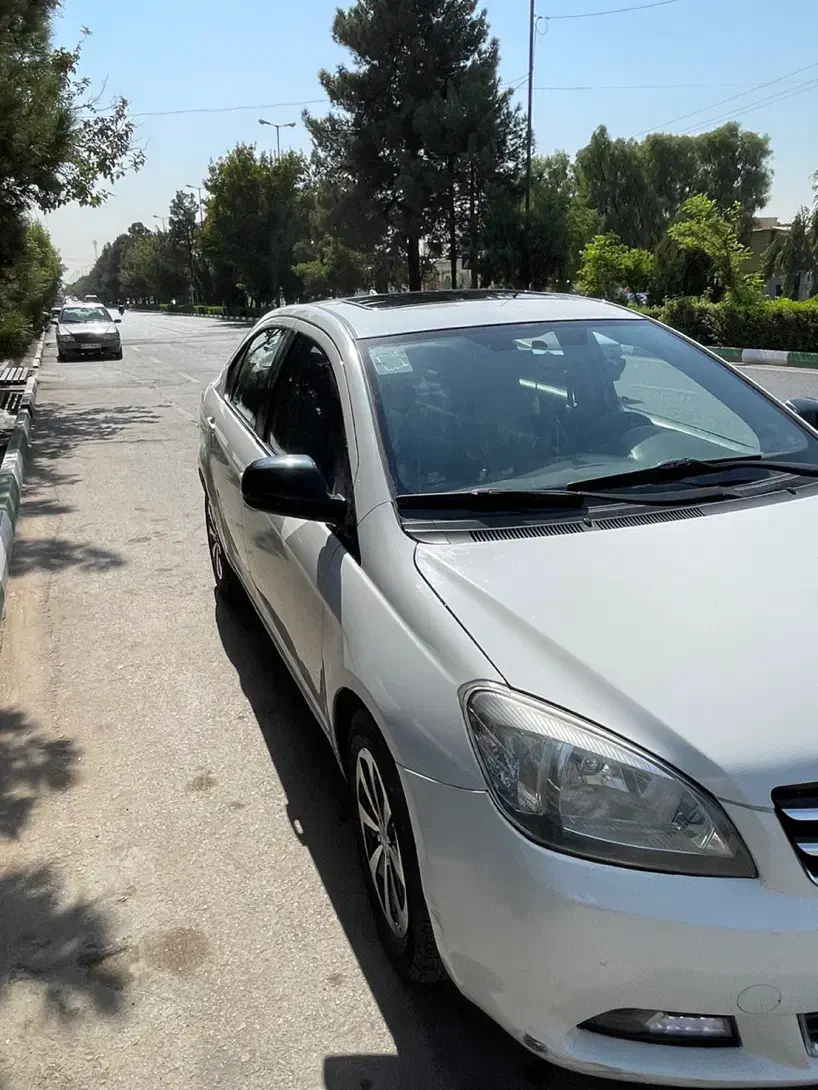 ولکس c30 اتومات بی رنگ ۱۳۹۵|خودرو سواری و وانت|قم, باجک دو|دیوار