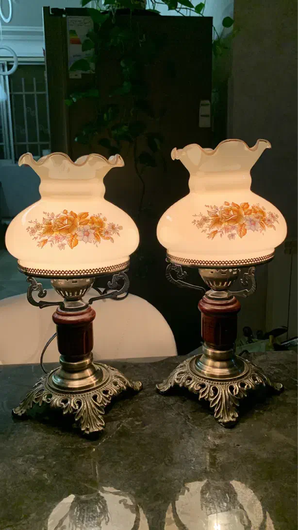 چراغ / آباژور های والتر اصل|چراغ خواب و آباژور|رشت, حاجی آباد|دیوار