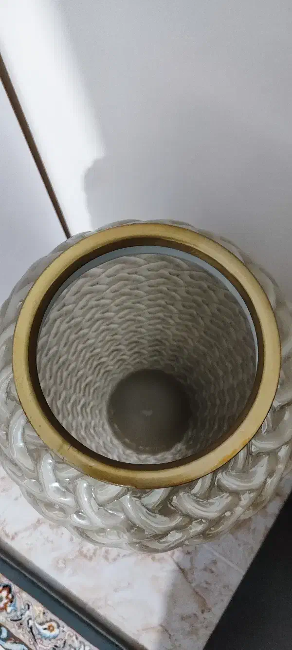 گلدان کنارسالنی شیشه ای بسیارشیک|صنایع دستی و سایر لوازم تزئینی|رباط‌کریم, رباط‌کریم|دیوار