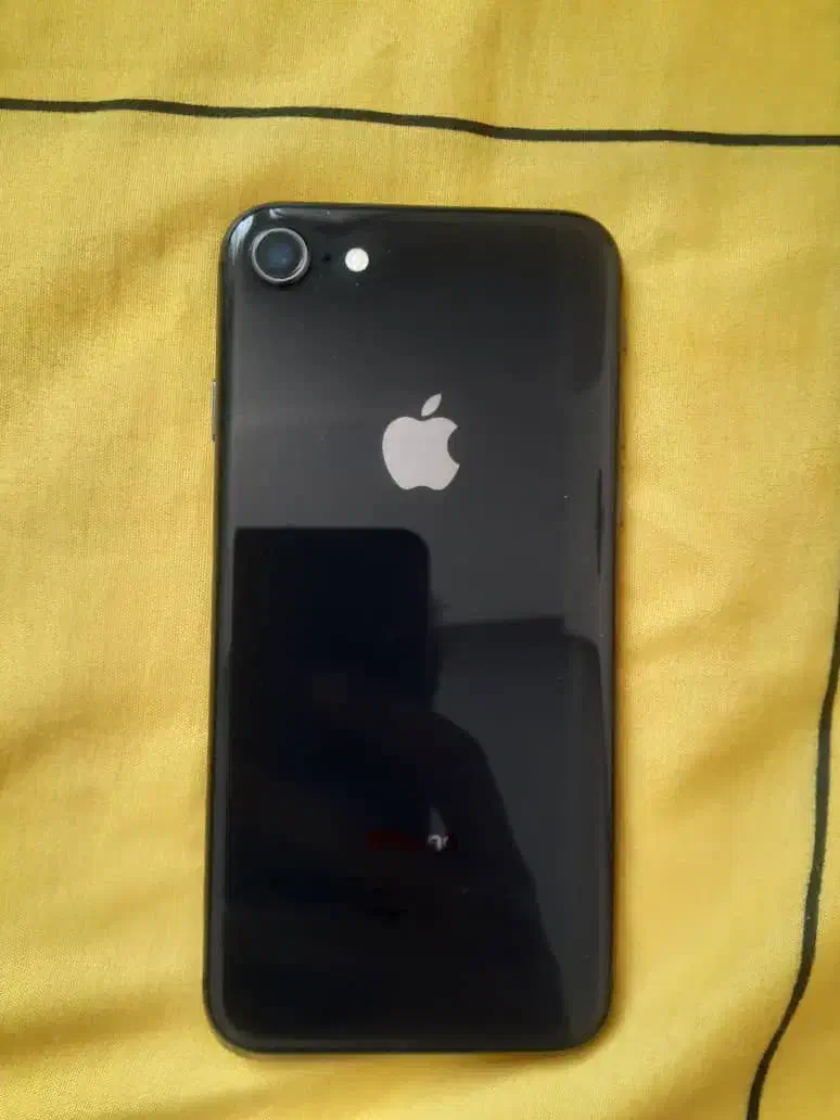 iPhone 8|موبایل|تهران, علم و صنعت|دیوار