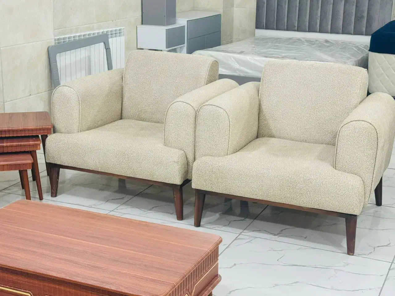 تعدادی مبل آماده زیر قیمت ۷۳۶۳|مبلمان خانگی و میز عسلی|یاسوج, |دیوار