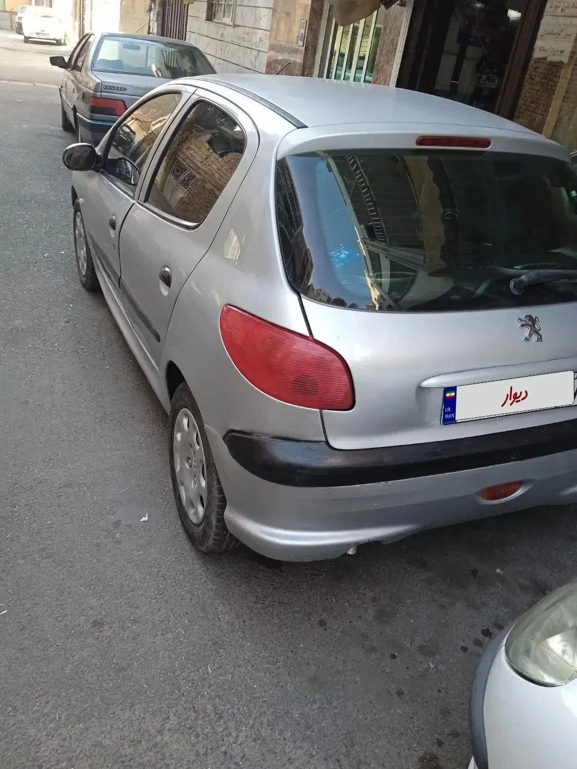 206مدل 87تیپ3 رنگ نقرهای|خودرو سواری و وانت|کرج, حصارک پایین|دیوار