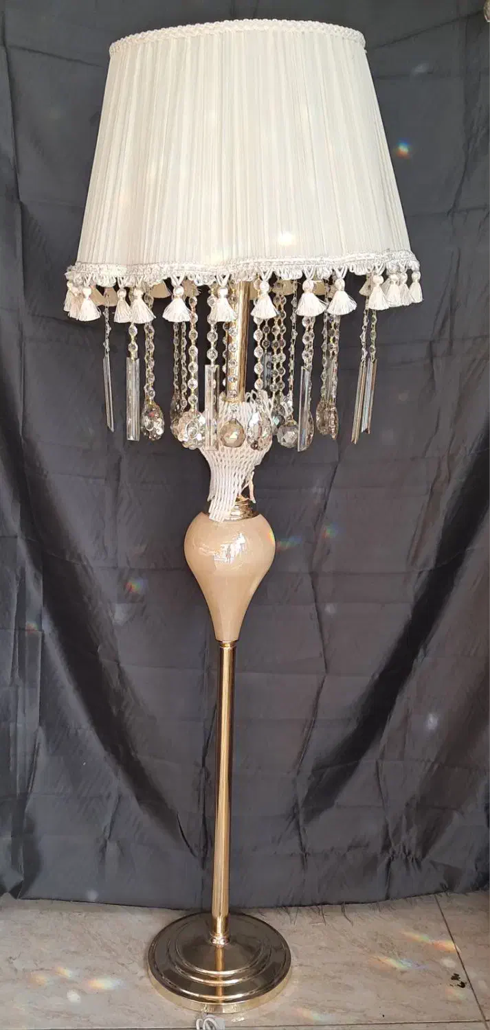 انواع آباژور در طرح و اندازه های مختلف|چراغ خواب و آباژور|اهر, |دیوار