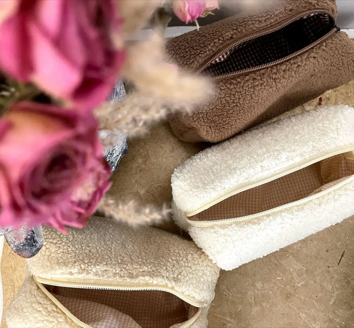 کیف|کیف، کفش، کمربند|فارسان, |دیوار