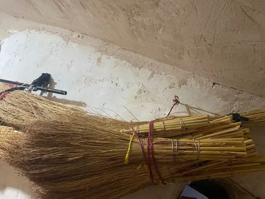 گسک|لوازم نظافت|مریوان, |دیوار