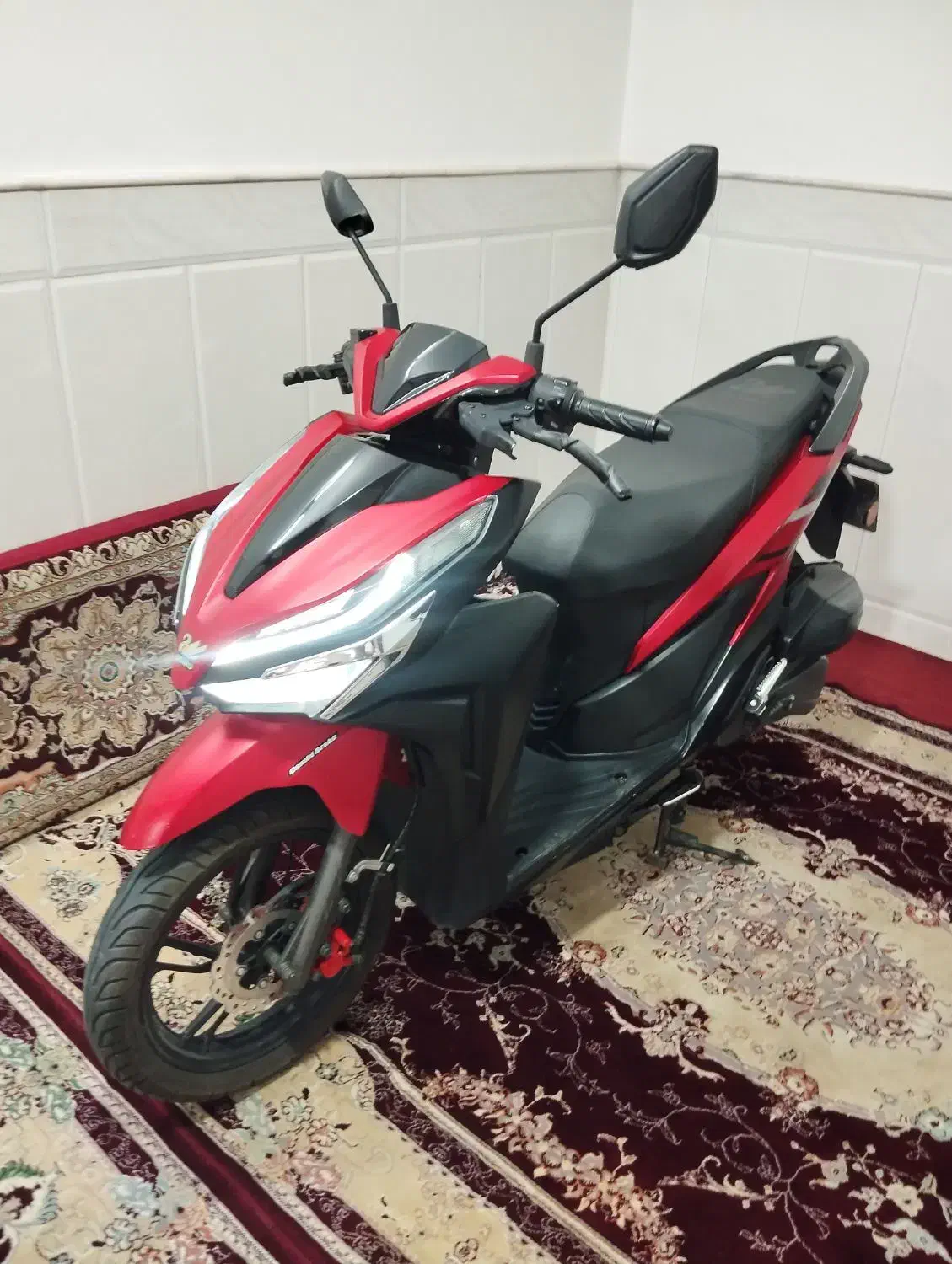 کیلیک ۱۴۰۱ بهرو درحد قابل معاوضه بنلی ان اس|موتورسیکلت|قم, قلعه کامکار|دیوار