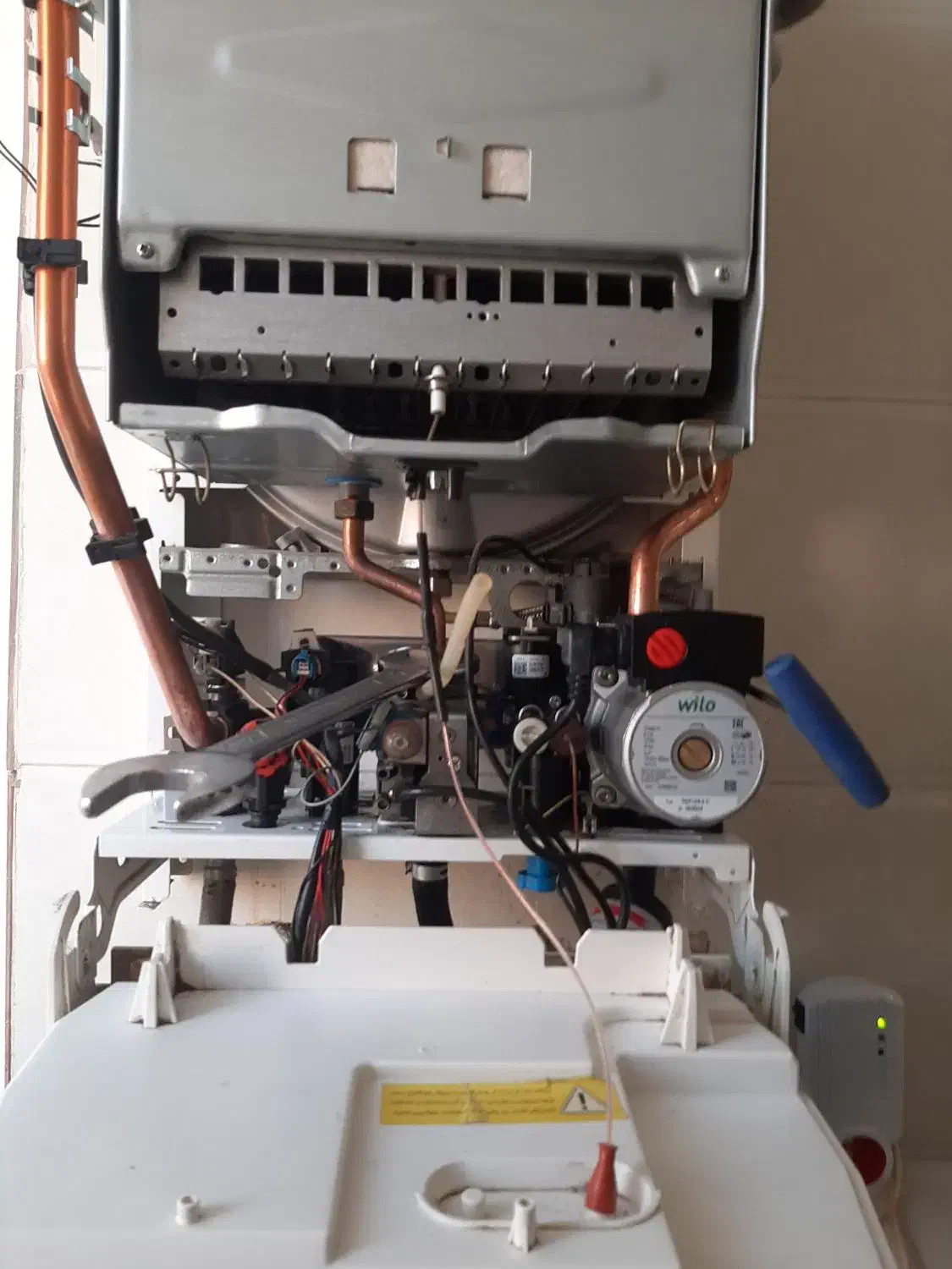 تعمیرات پکیج آبگرمکن|خدمات پیشه و مهارت|کرج, باغستان|دیوار