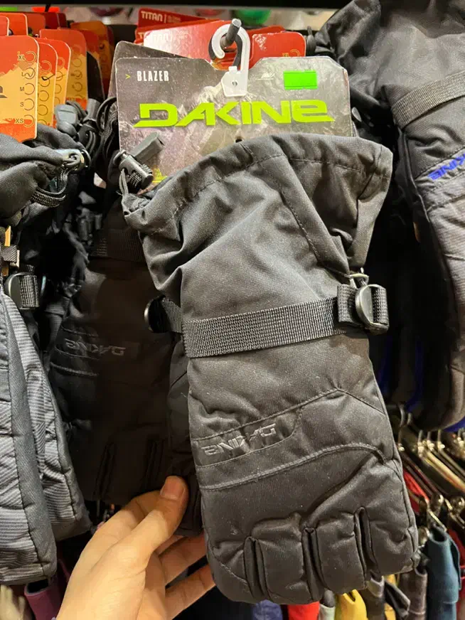 دستکش اسکی|ورزشهای زمستانی|تهران, قبا|دیوار