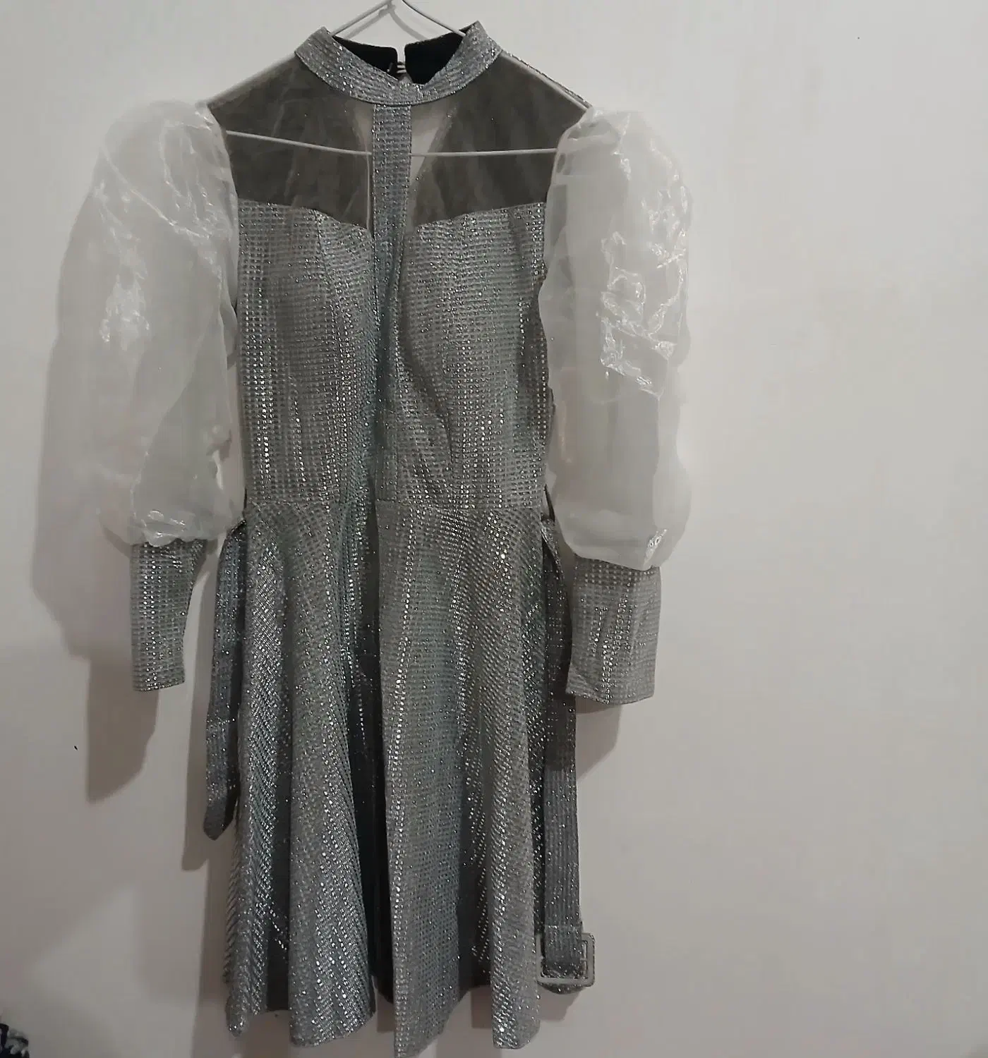 لباس مجلسی|لباس|مینودشت, |دیوار