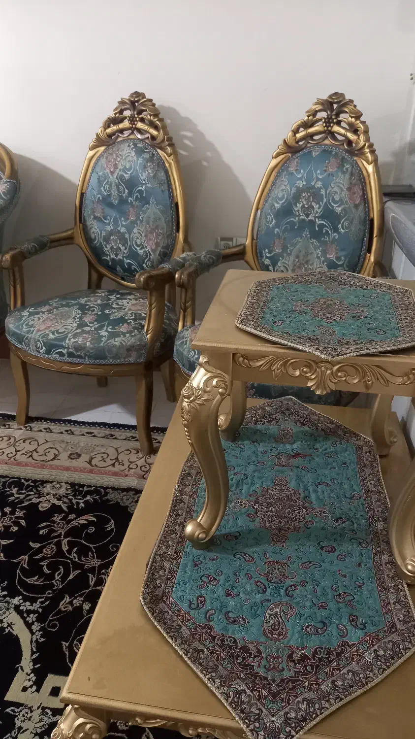 مبل ۹نفره|مبلمان خانگی و میز عسلی|نجف‌آباد, ویلاشهر|دیوار