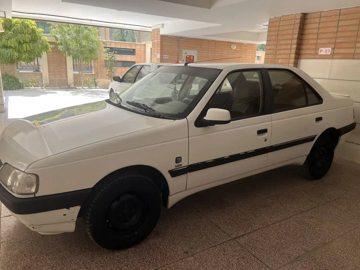 slx بنزینی 96|خودرو سواری و وانت|اصفهان, بهارستان|دیوار