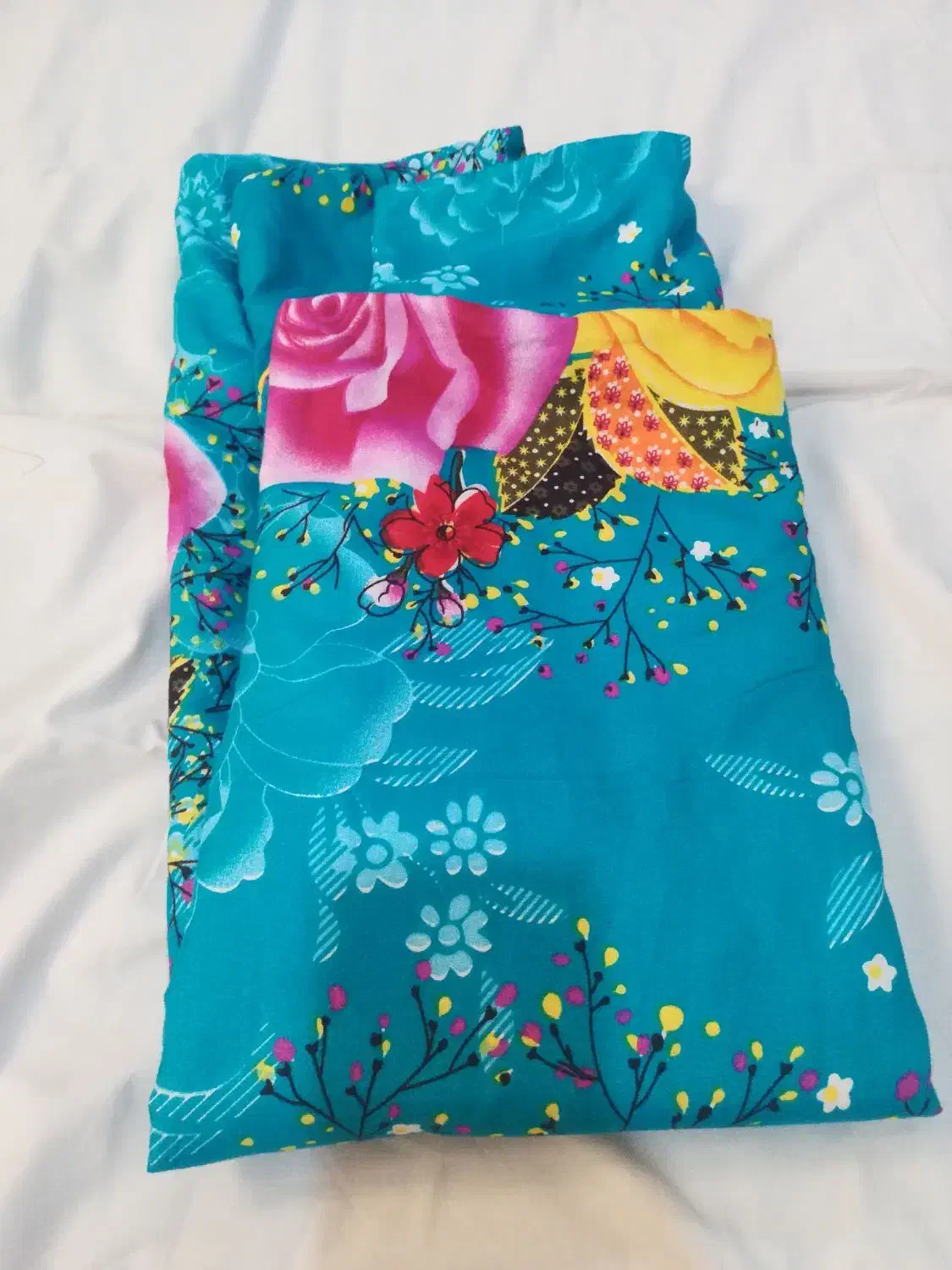 تشک وبالش  ،رولحافی ،بالش گرد ، وتشک نوجوانی اماده|رختخواب، بالش، پتو|نظرآباد, شهرک سید جمال الدین|دیوار