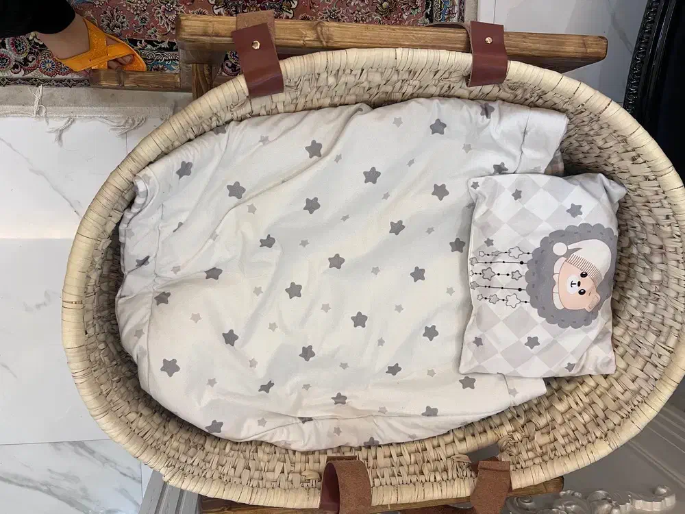 گهواره چوبی|تخت و صندلی بچه|مشهد, محمدآباد|دیوار