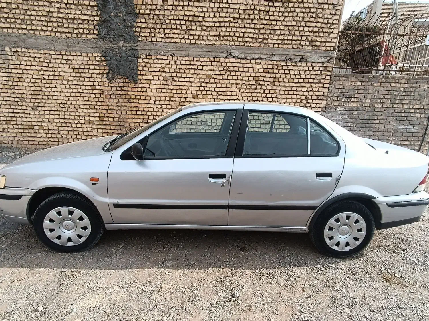 سمند مدل 82 بسیار تمیز|خودرو سواری و وانت|نجف‌آباد, جعفرآباد|دیوار