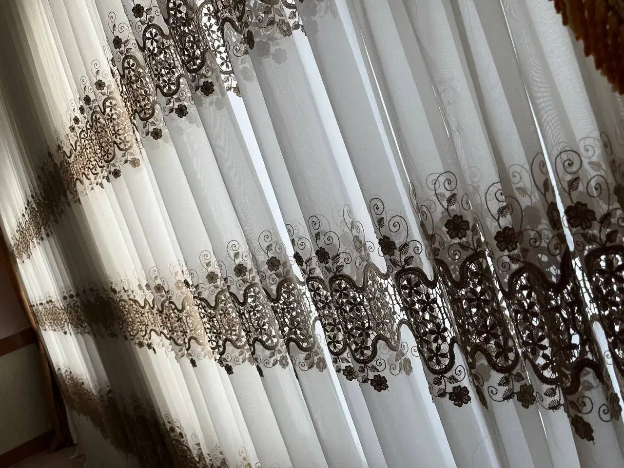 پرده و والان|پرده، رانر، رومیزی|خوی, |دیوار