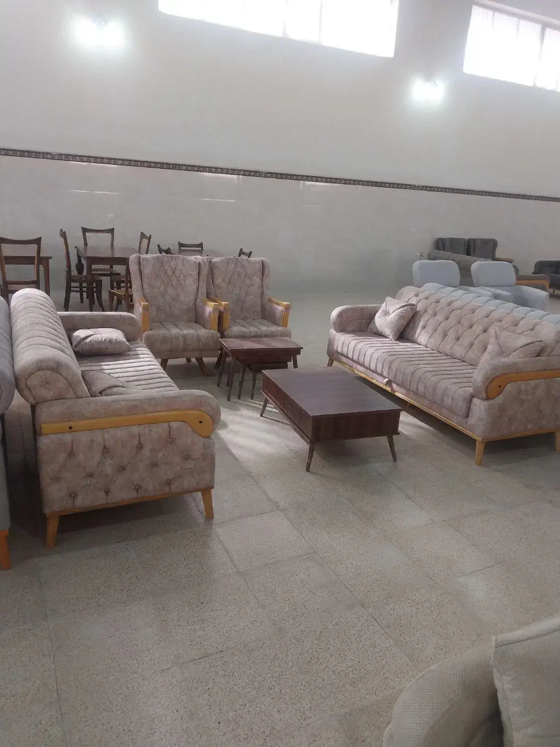 مبل راحتی بیاض گل|مبلمان خانگی و میز عسلی|میاندوآب, |دیوار
