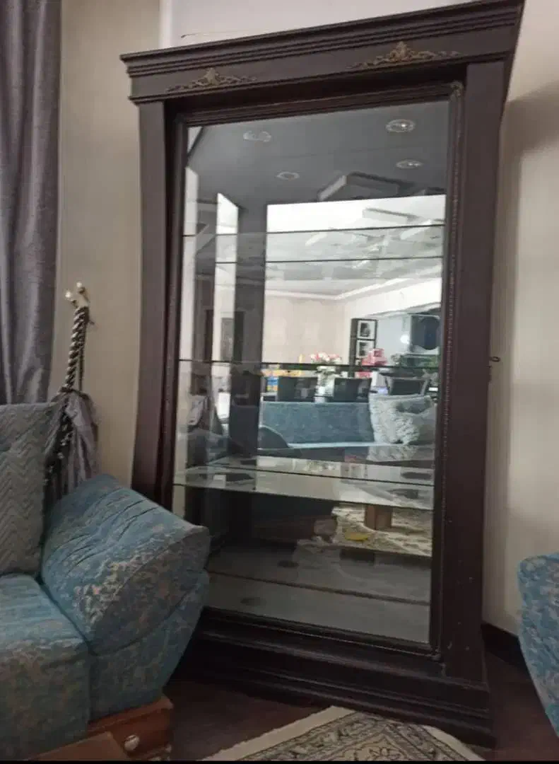 ویترین چوبی ۴ طبقه جنس چوب|بوفه، ویترین، کنسول|اصفهان, رحیم‌آباد|دیوار