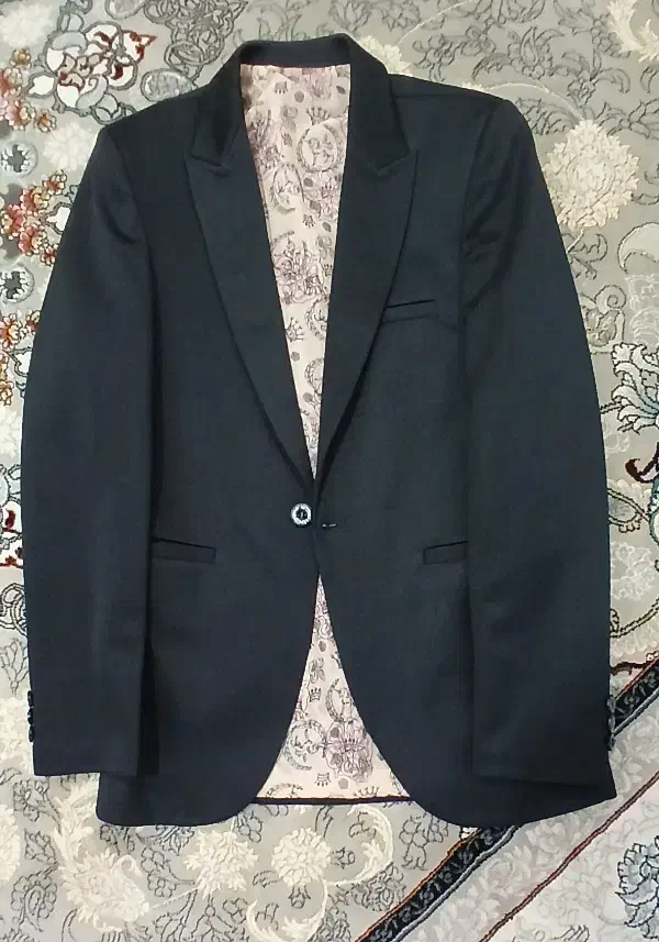 کت شلوار مشکی مردانه (پسرانه) سایز ۳۸  *تخفیف*|لباس|خاوران, |دیوار