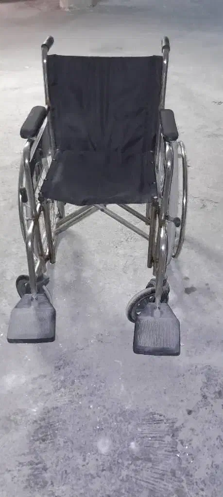 ویلچر|پزشکی|اندیشه, اندیشه فاز ۴|دیوار