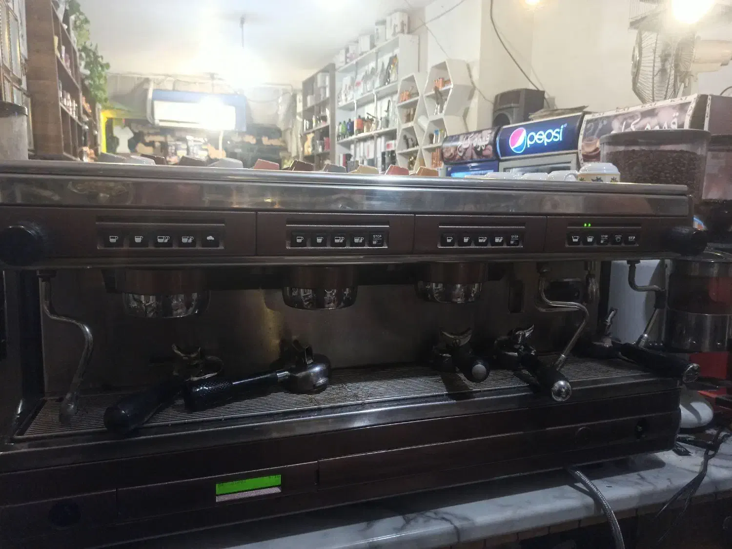 جیمبالی M31|کافیشاپ و رستوران|اسدآباد, |دیوار