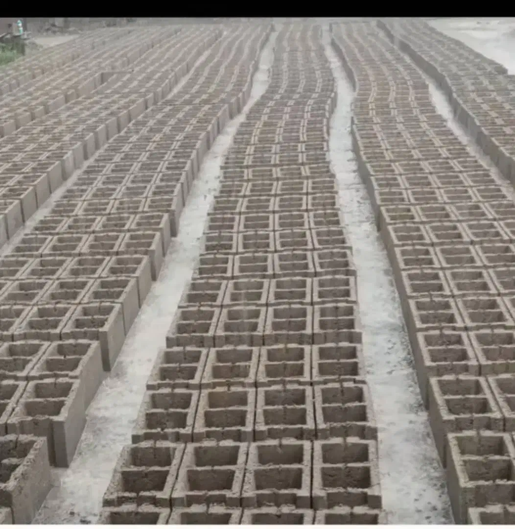 نیازمند اوستای بلوک زن|استخدام معماری، عمران و ساختمانی|زرند, |دیوار